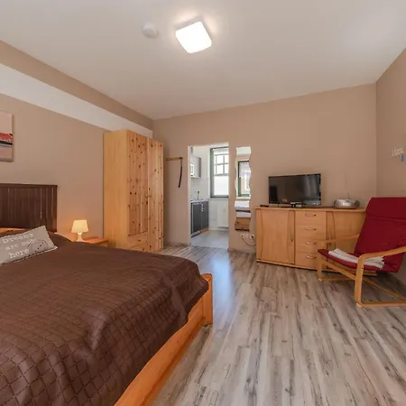 Appartement Am Mueritzer Hafen App 3 *